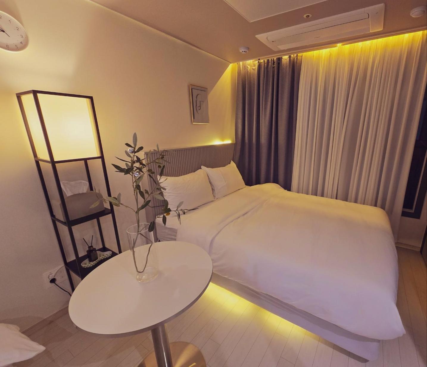 Dongseongro Dsr&U Hotel Room 大邱 エクステリア 写真
